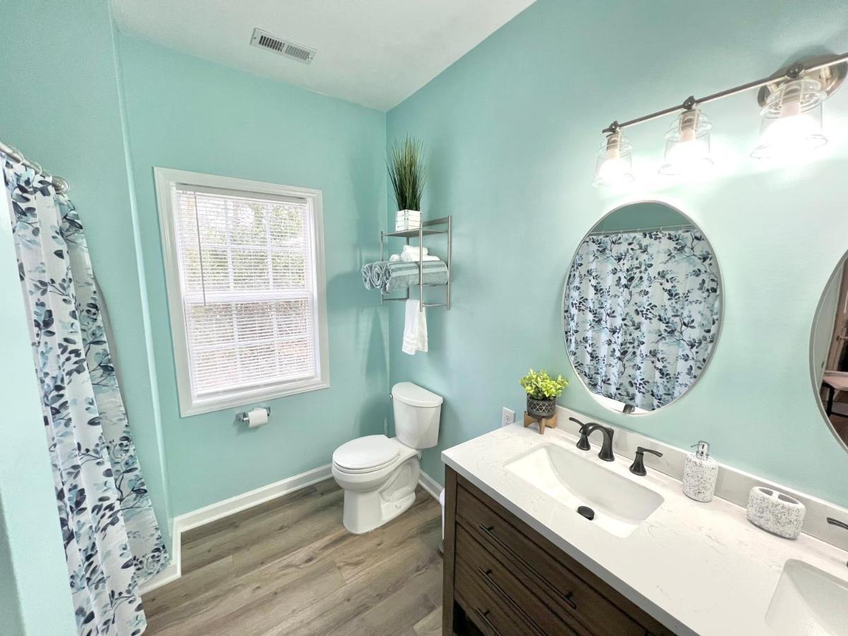 Charming, Beautiful, Treetop Loft, Prime Location Wilmington Exterior photo